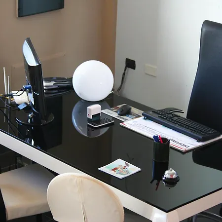 Via Gallipoli 4* アレーツィオ